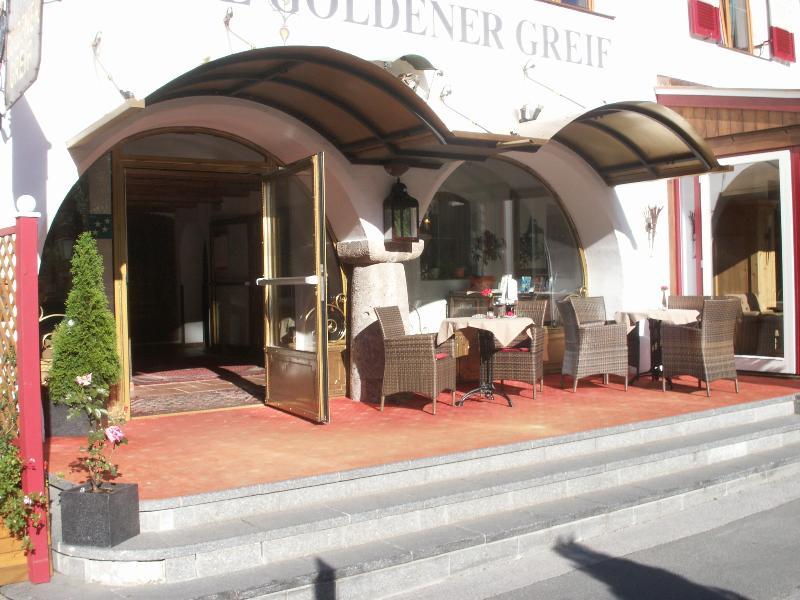 Hotel Goldener Greif Kitzbühel Kültér fotó