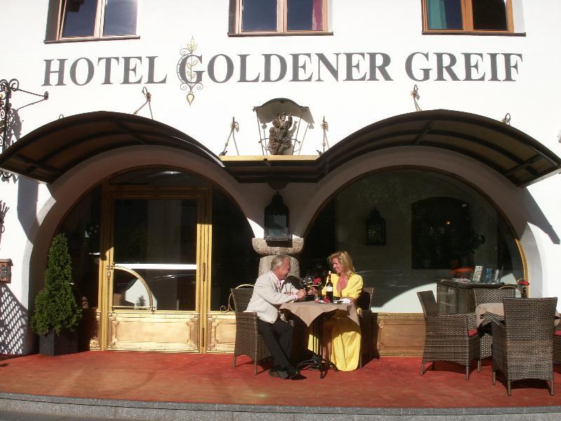 Hotel Goldener Greif Kitzbühel Kültér fotó